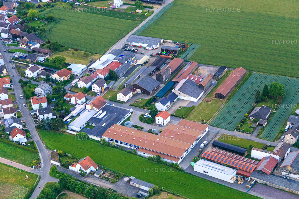 Luftbild: Südpfalzwerkstatt gemeinnützige GmbH in Herxheim bei Landau im Bundesland Rheinland-Pfalz in Deutschland. Foto: IMG_080405.jpg vom 05.06.2015 durch Werner Riehm/FLY-FOTO.deStarker Partner mit sozialer Verantwortung - Südpfalzwerkstatt