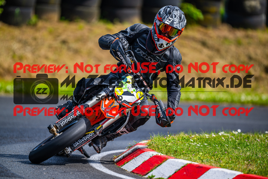 MaZZes_FotoMatrix_240430_6007705_1701 | Fotograf Mathias Schmid
Sportfotograf,
Eventfotograf,
Hochzeitsfotograf,
Portraitfotograf