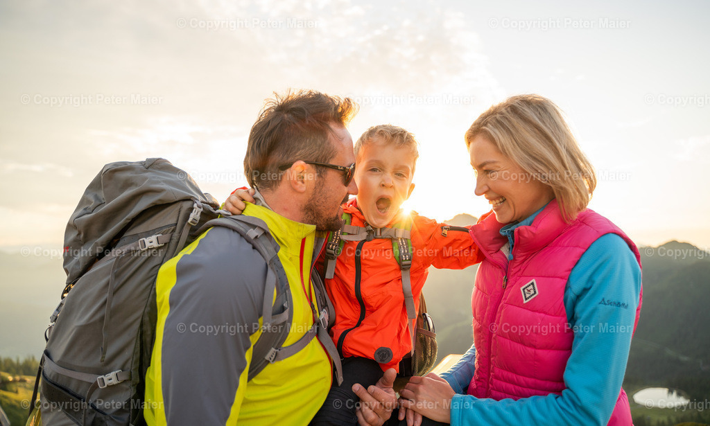 Familie_Madritsche_20-297 | piet_flosse