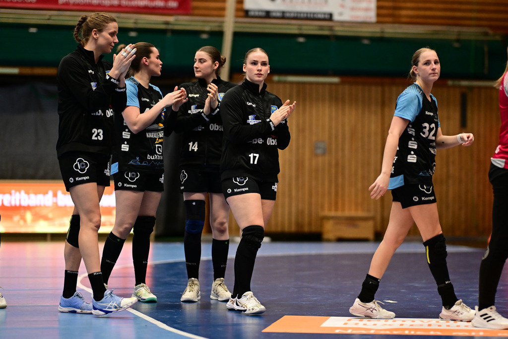 Handball I Frauen I Saison 2024-2025 I 1. HBF I 12. Spieltag I Buxtehuder SV - Borussia Dortmund | Der Sportfotograf. - Realisiert mit Pictrs.com