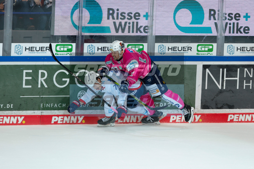 241025_JB_00396 | Fotodatenbank für Print- und Onlinemedien mit den Schwerpunkten Fußball, Eishockey, Basketball, Handball, Wintersport und Leichtathletik - Realisiert mit Pictrs.com