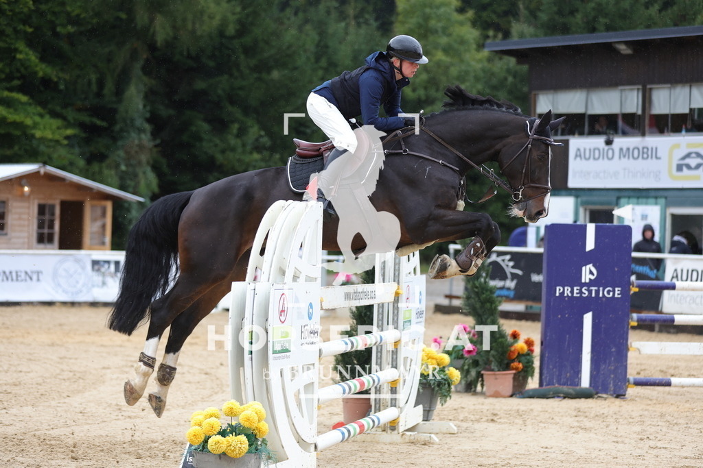0P6A8729 | Willkommen bei Brunnmayr - Design & Fotografie – Ihrem Spezialisten für Reitturniere und Pferdeveranstaltungen in Oberösterreich, Salzburg und Bayern! Seit über 17 Jahren sind wir leidenschaftlich dabei.