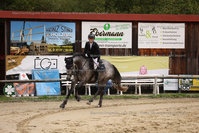 HG9A7995 | laurarinckfotografie - Realisiert mit Pictrs.com
