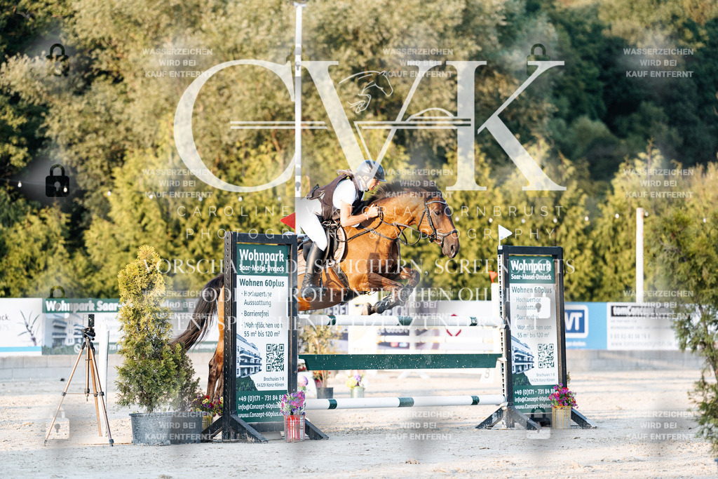 CK901045 | Turnierfotografie Pferdefotografie Trier Rheinland-Pfalz Pferdesport Reitsport Tierfotografie Sportfotografie Pferdevideo Pferdevideografie Equestrianvideography equestrianphotography  - Realisiert mit Pictrs.com