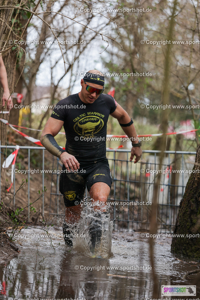 6R3A1731 | Celtic Warrior Dirth Run #celticwarriordirtrun #ocr #kidsrace #celtinis #sprint #wallhalla #dirtrun #donnerskirchen#celticwarriordirtruniscoming #celticwarrior #allout #battle #endurance #ultra #celticwarriorultra #yourpictrs #sportshot_your_pictrs