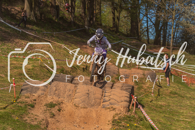 JHF.ECHT.4h.Samstag789 | jennyhubatsch-endurofotografie