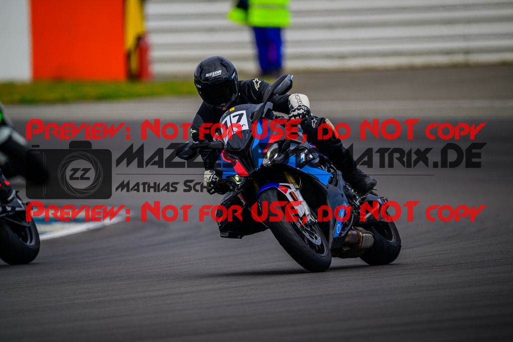 MaZZes_Fotomatrix_20250421_6007705_3504 | GELB