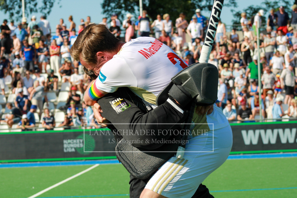 DM23 Finale Herren Mannheimer HC -  Rot-Weiß Köln 04.06.23-228 | lanaschraderfotografie - Realisiert mit Pictrs.com