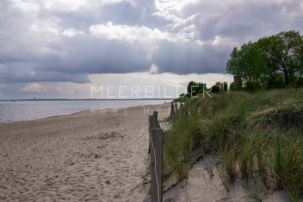 Pelzerhaken Strand // Strandbilder Ostsee | Ostsee Bilder & Nordsee Bilder sowie abstrakte Bilder und moderne Fotokunst jetzt im MEERBILDER Shop online kaufen.