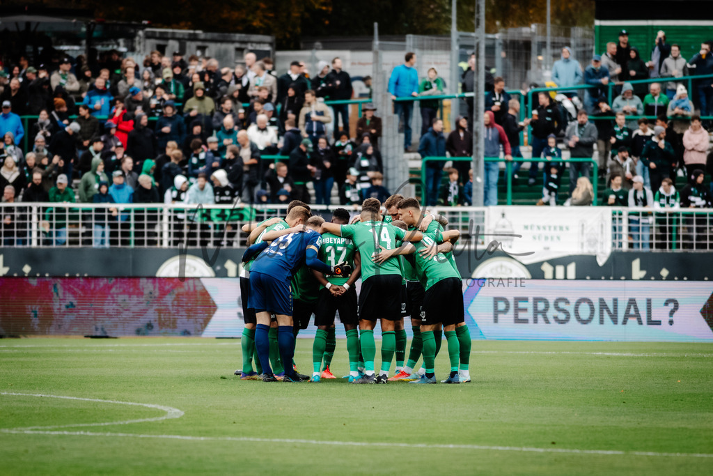Regionalliga West, Saison 2022/2023, 13. Spieltag: SC Preußen Münster - 1. FC Düren | Regionalliga West, Saison 2022/2023, 13. Spieltag: SC Preußen Münster - 1. FC Düren am 22.10.2022 in Münster (Preußenstadion), Deutschland, Foto: sportfotografie.ms | Markus Paletta - Realisiert mit Pictrs.com