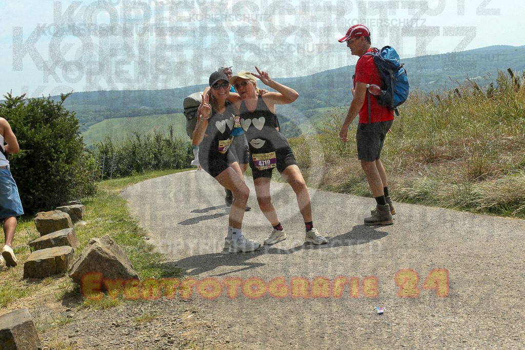 250614_1422_EX1_0705 | Sportfotografie im Rhein-Sieg Kreis, Köln, Bonn, NRW, Rheinland Pfalz, Hessen, etc. Unser Tätigkeitsfeld umfasst den Laufsport vom Volkslauf über den Marathon, Duathlon, Triathon bis zum Ultralauf wie Kölnpfad Ultra oder Schindertrail.
