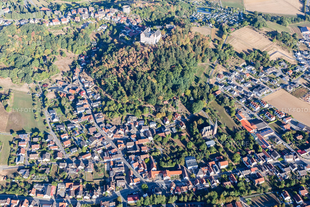 Fischbachtal, Schloß Lichtenberg | Luftbild: Fischbachtal, Schloß Lichtenberg im Ortsteil Niedernhausen in Fischbachtal im Bundesland Hessen in Deutschland. Foto: IMG_110960.jpg vom 08.09.2018 durch Werner Riehm/FLY-FOTO.de - Realisiert mit Pictrs.com