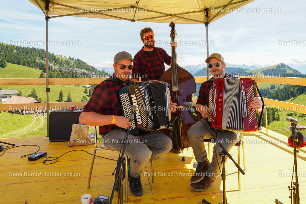 DSC02233 | René Burch leidenschaftlicher Fotograf aus Kerns in Obwalden.  Hier finden sie Sport, Landschaft und Natur Fotografie.
 - Realisiert mit Pictrs.com