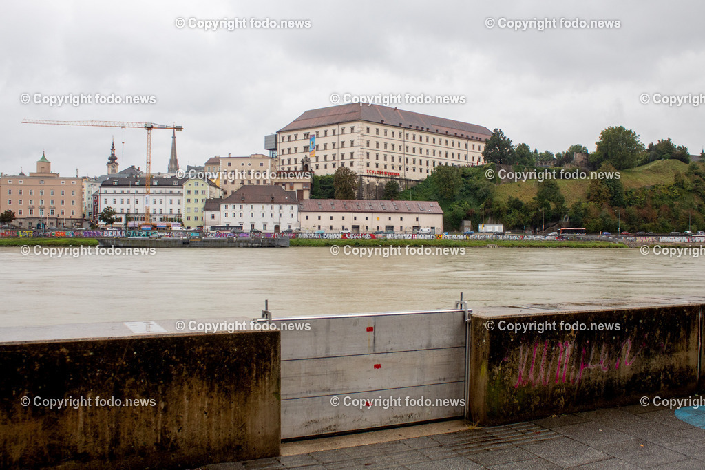 Linz_ Urfahr_ Hochwasserschutz_ 13.09.2024-17 | 13.09.2024, Linz, AUT, Urfahr, Hochwasser, im Bild Vorbereitung Hochwasserschutz Donaulaende Linz Urfahr