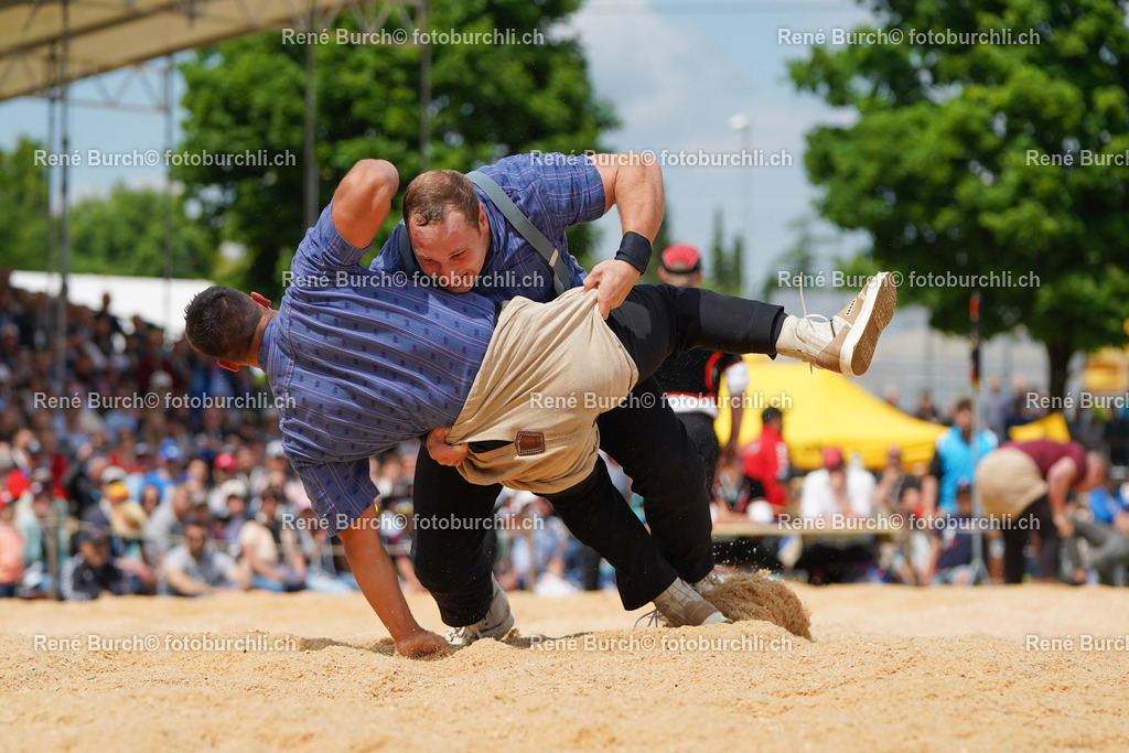 20220529-DSC08895 | René Burch leidenschaftlicher Fotograf aus Kerns in Obwalden.  Hier finden sie Sport, Landschaft und Natur Fotografie.
 - Realisiert mit Pictrs.com