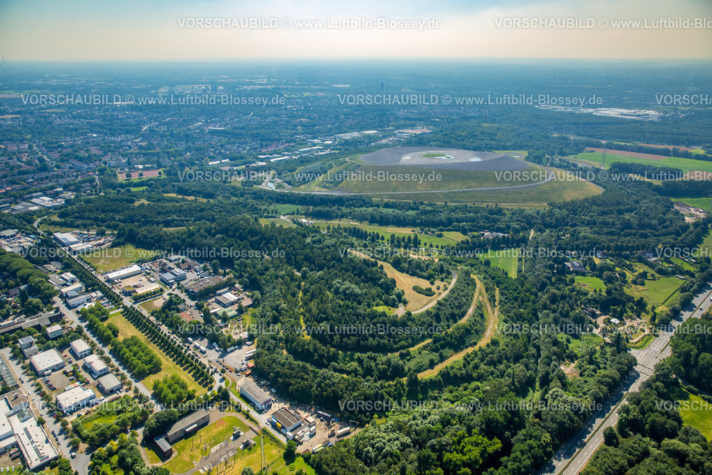 Gladbeck16072738 | Halde am Wittinger Mühlenbach, Bergehalde an der A2 B224, Gladbeck, Ruhrgebiet, Nordrhein-Westfalen, Deutschland