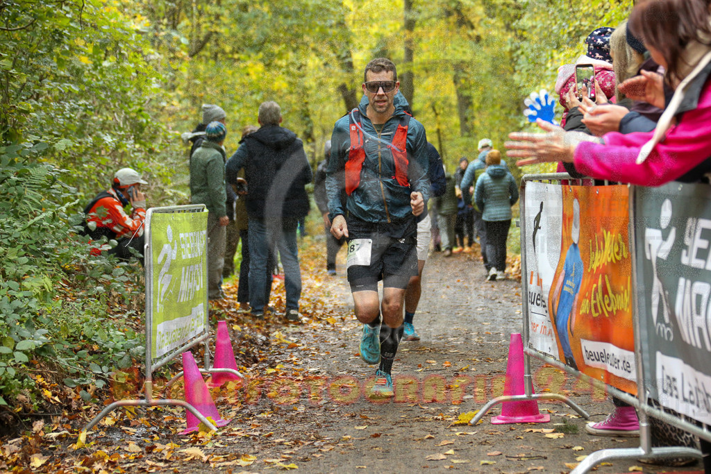 251026_1314_EX1_2932 | Sportfotografie im Rhein-Sieg Kreis, Köln, Bonn, NRW, Rheinland Pfalz, Hessen, etc. Unser Tätigkeitsfeld umfasst den Laufsport vom Volkslauf über den Marathon, Duathlon, Triathon bis zum Ultralauf wie Kölnpfad Ultra oder Schindertrail.