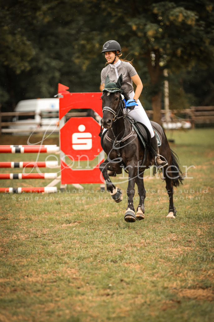 17.SaStA00232 | Leoni Ertmer Photography - Realisiert mit Pictrs.com