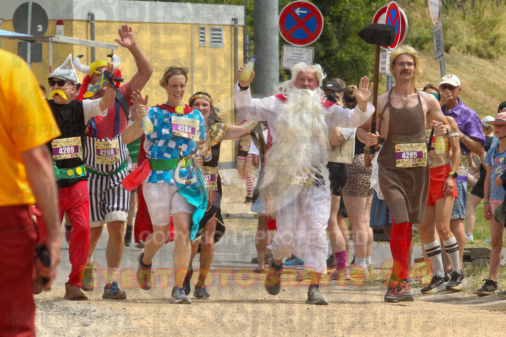 250614_1300_EV4_0386 | Sportfotografie im Rhein-Sieg Kreis, Köln, Bonn, NRW, Rheinland Pfalz, Hessen, etc. Unser Tätigkeitsfeld umfasst den Laufsport vom Volkslauf über den Marathon, Duathlon, Triathon bis zum Ultralauf wie Kölnpfad Ultra oder Schindertrail.