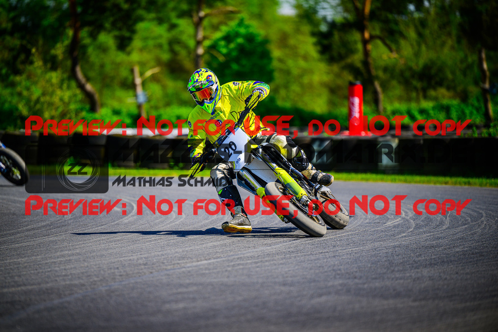 MaZZes_FotoMatrix_240512_6021986_3963 | S2