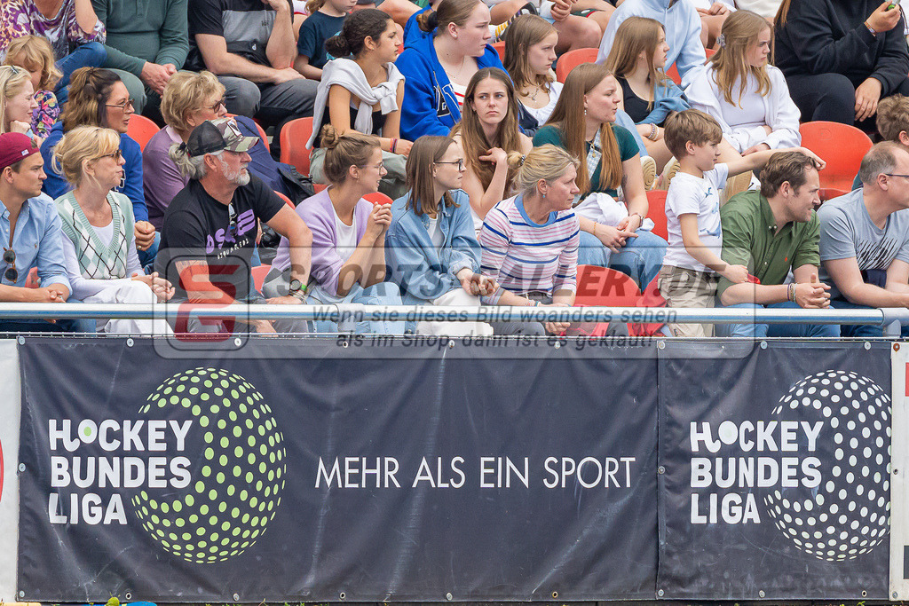 HK_20230507_108045 | 1. Bundesliaga Herren Creefelder HTC - Harvestehuder THC  am 7.5.2023 Crefelder HTC ( CHTC ), Krefeld  , Zuschauer