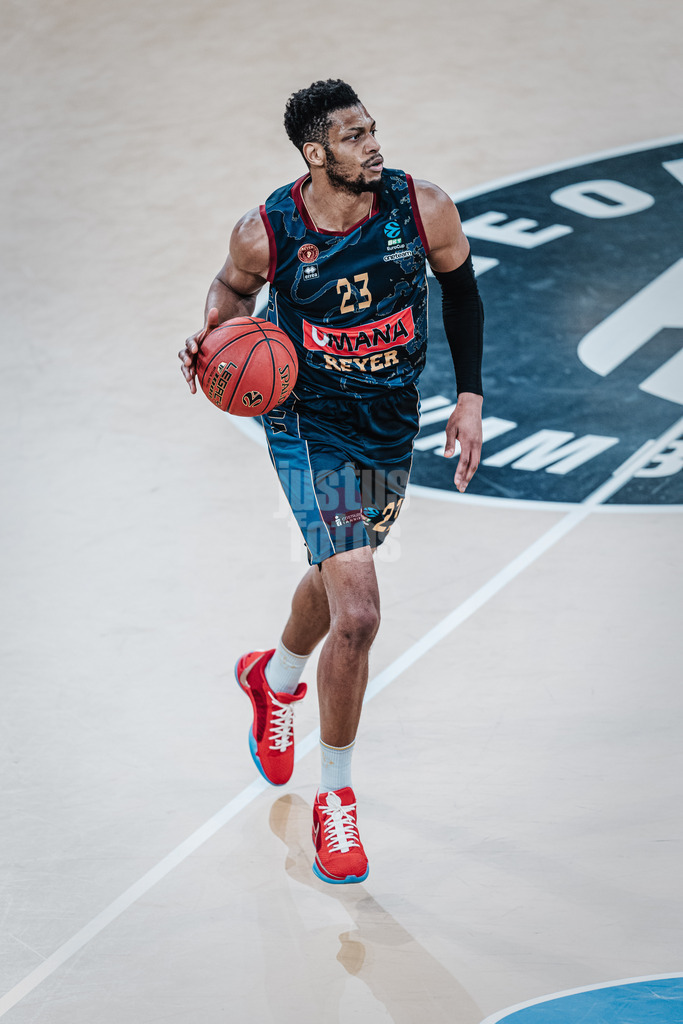 Basketball | Männer | Saison 2023/2024 | BKT EuroCup | Veolia Towers Hamburg vs. Umana Reyer Venice | 06.02.2024 | Jeff Brooks (#23, Umana Reyer Venice)