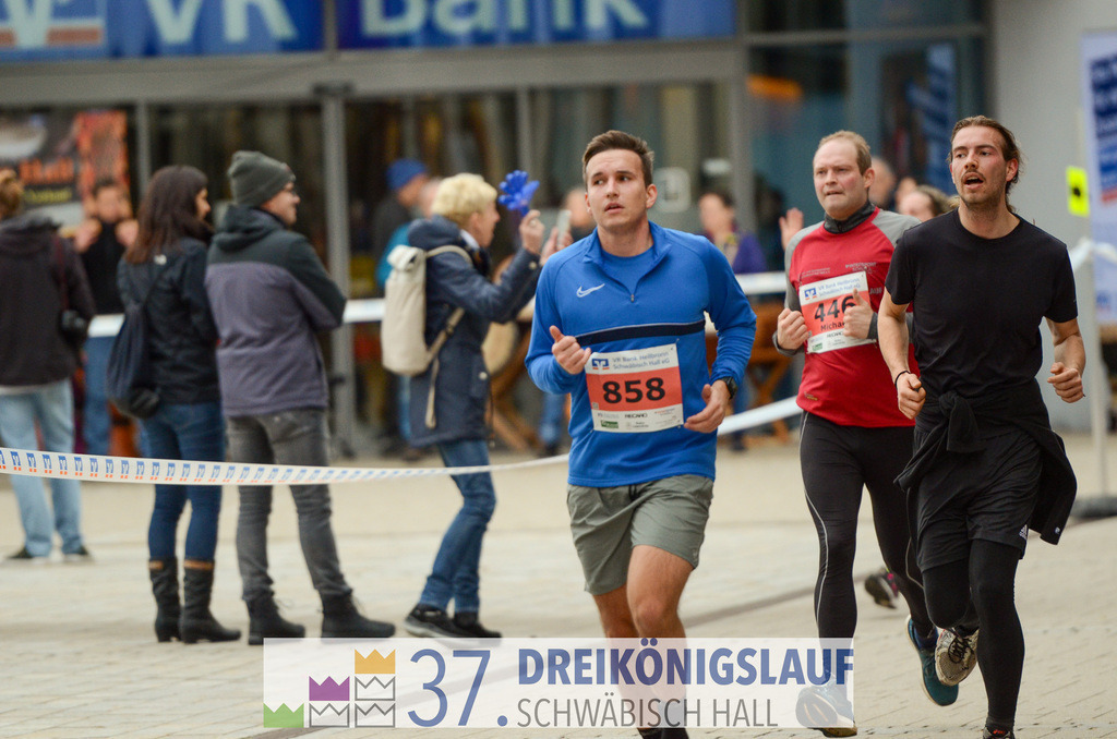 VR Bank Hauptlauf 10000m | 3 Koenigslauf 2023 - Realisiert mit Pictrs.com