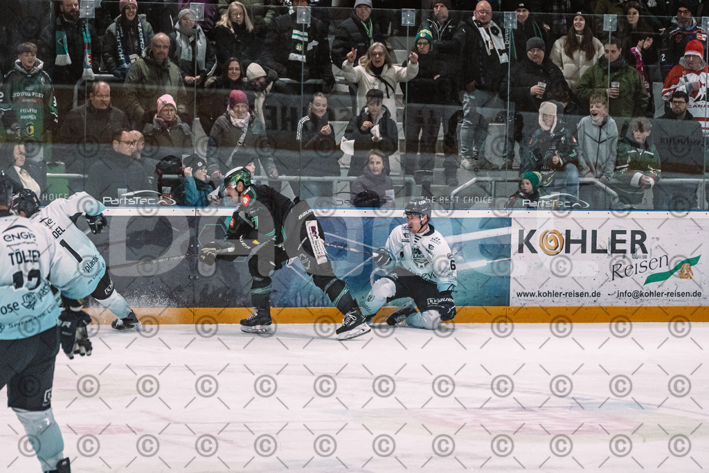 Alligators_vs_Lindau_20_02_2026-25 | Höchstadt Alligators Fotogalerie: Eishockey-Action aus Franken. Professionelle Spielfotos, Portraits & Stadionbilder zum Download. Jetzt entdecken! - Realisiert mit Pictrs.com