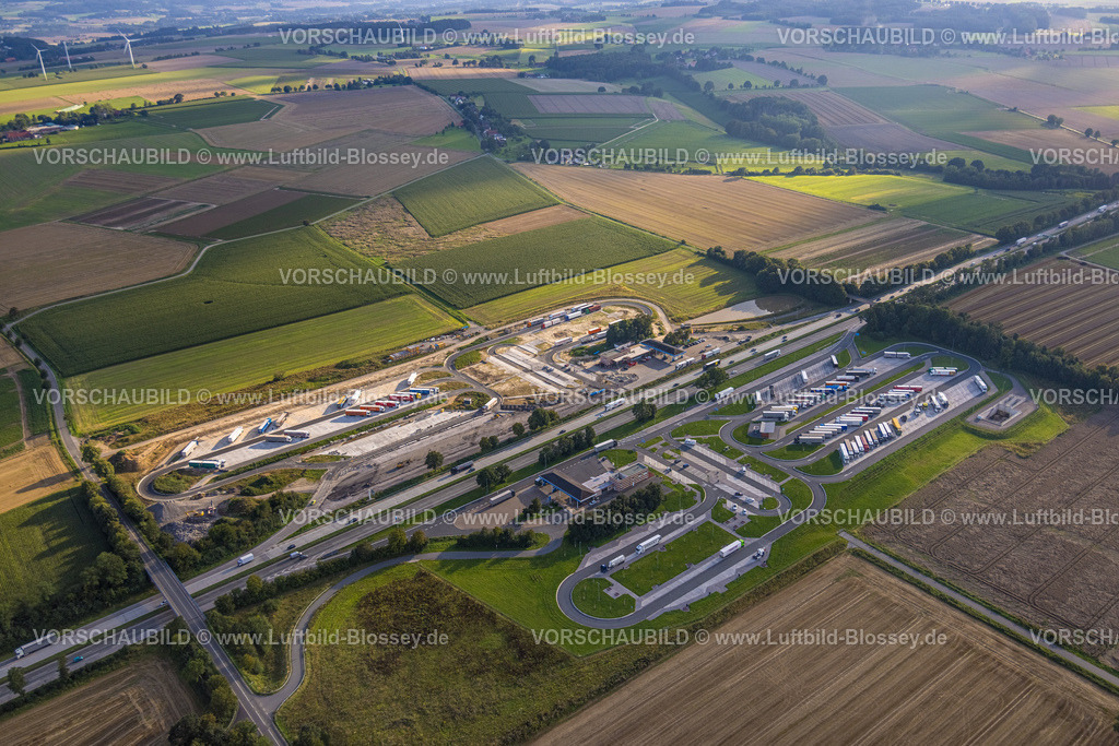 Werl230807001 | Luftbild, Baustelle mit Ausbau der Serways Raststätte Am Haarstrang, Autobahn A44, Westbüderich, Werl, Werl-Unnaer Börde, Nordrhein-Westfalen, Deutschland
