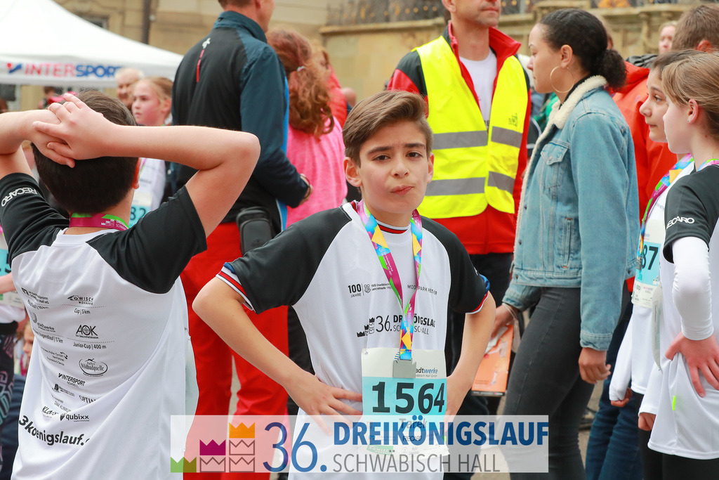 Stadtwerke Schüler und Jugendlauf 1,7km | 3koenigslauf 2022 Stadtwerke Schüler und Jugenlauf 1,7km - Realisiert mit Pictrs.com