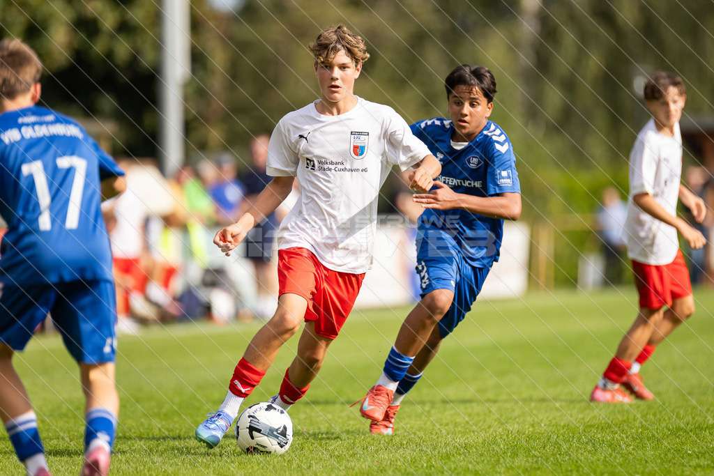 20250920_Picselweb-Fotografie_1R3_1203 | JFV D/A &amp; Stade - VfB Oldenburg0:1 VfB no70:2 VfB no70:3 VfB JFV Eigentor0:4 VfB no70:5 VfB no71:5 JFV no3 Jaric Jimenez-Voss2:5 JFV no9 Janko Sylvester3:5 JFV no16 Damian Elias Mihro Burekovic - Realisiert mit Pictrs.com