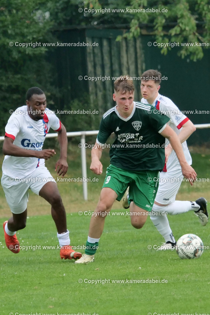Fußball : TV Voerde - SUS 09 Dinslaken 2 am 21.07.2024 in Voerde | Fußball : TV Voerde - SUS 09 Dinslaken 2 am 21.07.2024 in Voerde - Realisiert mit Pictrs.com