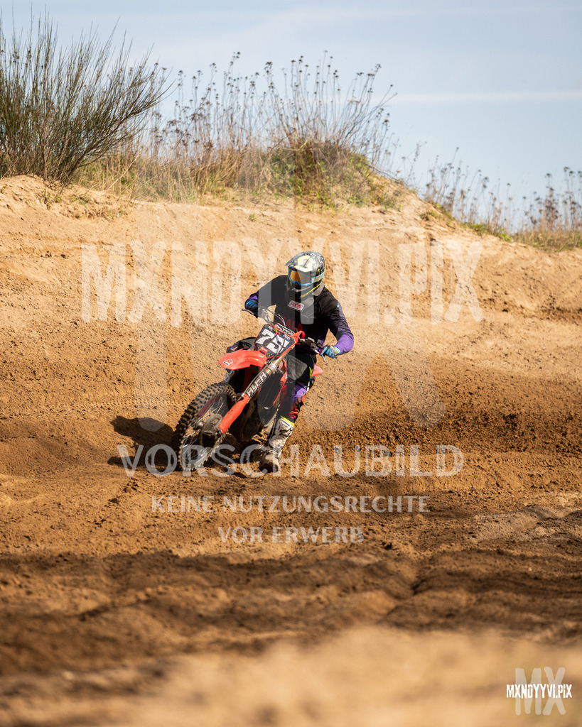 866A2404 | mxndyyvipix