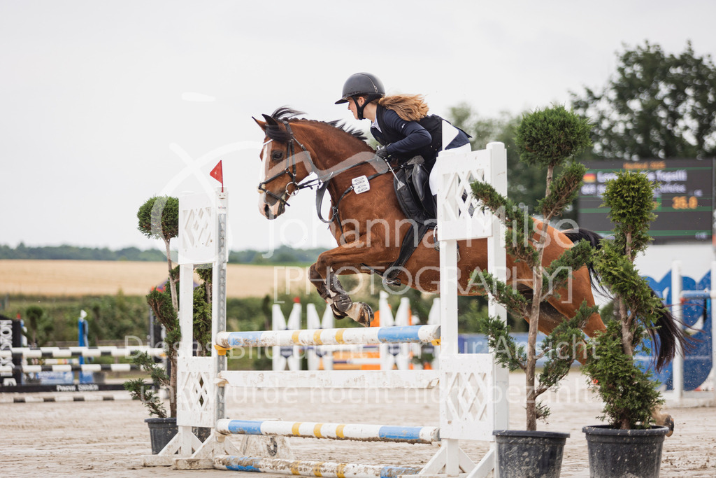 250627_PfSpTa_Stil-A1-106 | Deine schönsten Turniermomente als professionelle Fotos! Entdecke hochwertige Pferdesport-Fotografie im Online-Shop. Jetzt Fotos finden & bestellen!