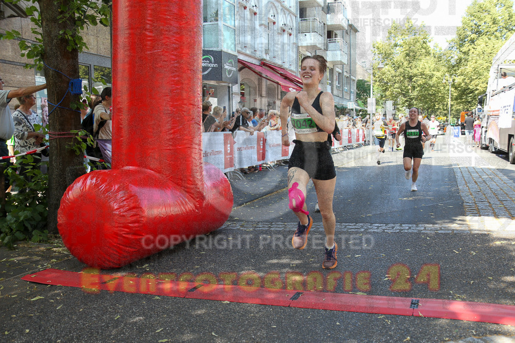 250621_1201_EX1_4628 | Sportfotografie im Rhein-Sieg Kreis, Köln, Bonn, NRW, Rheinland Pfalz, Hessen, etc. Unser Tätigkeitsfeld umfasst den Laufsport vom Volkslauf über den Marathon, Duathlon, Triathon bis zum Ultralauf wie Kölnpfad Ultra oder Schindertrail.