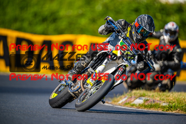 MaZZes_FotoMatrix_220528_4063 | Fotograf Mathias Schmid
Sportfotograf,
Eventfotograf,
Hochzeitsfotograf,
Portraitfotograf