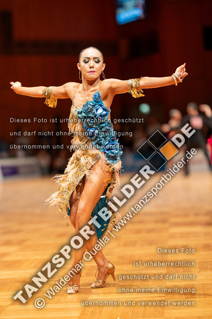 20230812-03923 | Hier finden Sie Tanz Bilder vom Latein und Standard Formationen tanzen. Sportbilder vom Tanzsport. Schöne Fotos und von Weltmeisterschaft, Europameisterschaft, Bundesliga, Regionalliga, Oberliga und Landesliga sowie von GOC Stuttgart, DanceComp, WM Bremen