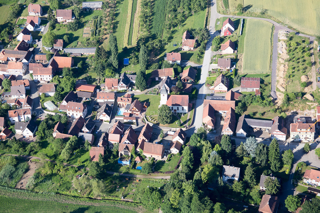 Aerial view: View of the town in Cleebourg in the state Bas-Rhin, France.Photo: IMG_082987.jpg taken on 06/26/2015 by Werner Riehm/FLY-FOTO.comResolution of the original: 5472 x 3648 px