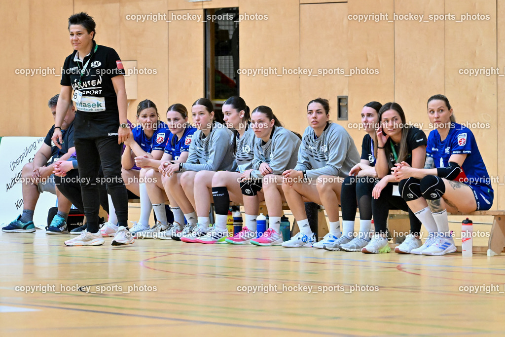 SC Ferlach vs. WAT Atzgersdorf | Kanjugovic Iva Headcoach SC Ferlach Damen, Spielerbank SC Ferlach Damen, SC Ferlach vs. WAT Atzgersdorf, SC Ferlach vs. WAT Atzgersdorf am 12.05.2024 in Ferlach (Ballspielhalle Ferlach), Austria, (Photo by Bernd Stefan)