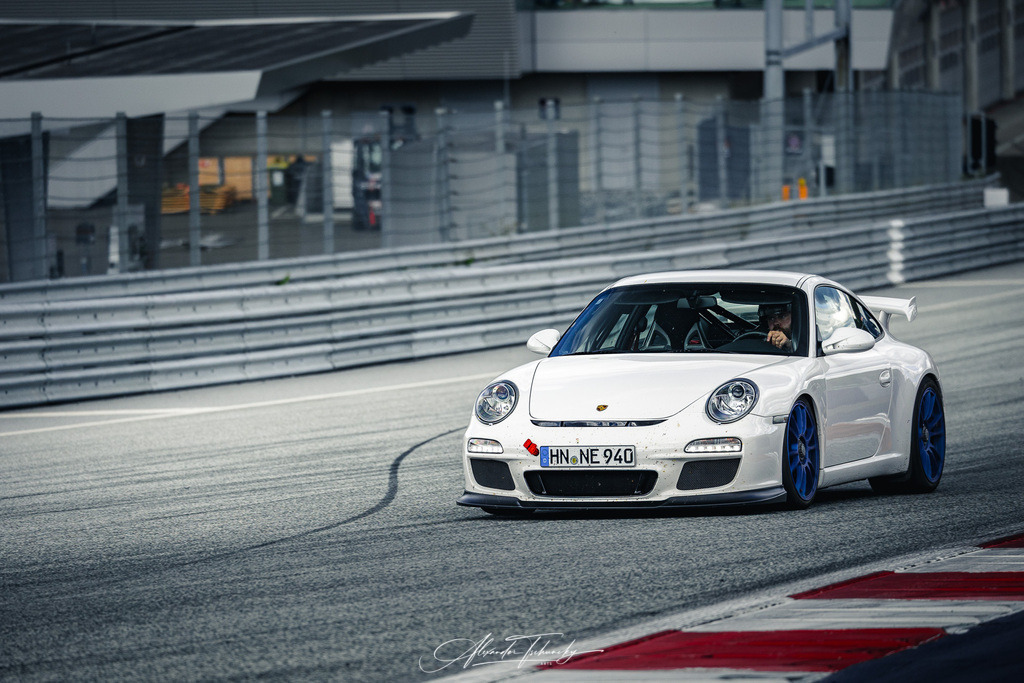 R6PZ2673 _Alexander Tschuncky | Entdecken Sie die faszinierende Welt von Alexander Tschuncky Arts: Kreative Fotografie, atemberaubende Automobilkunst und hochwertiger Bilderdruck. Lassen Sie sich inspirieren! - Realisiert mit Pictrs.com