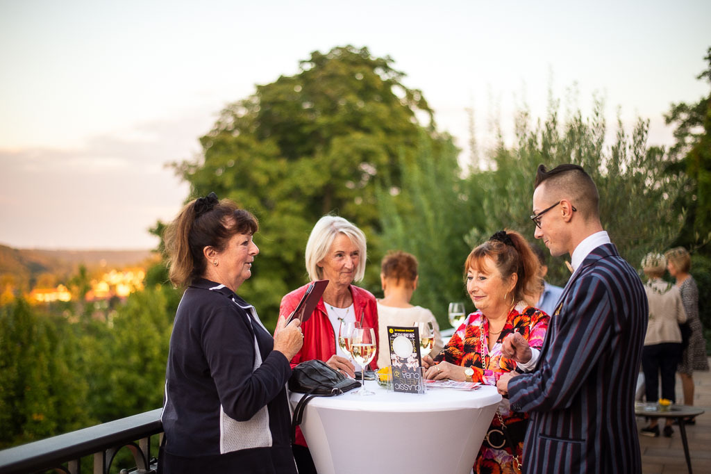 Uschi Brüning | Uschi Brüning im Forte Belvedere Leisnig zum Festival Hallo Leisnig 2022. - Realisiert mit Pictrs.com