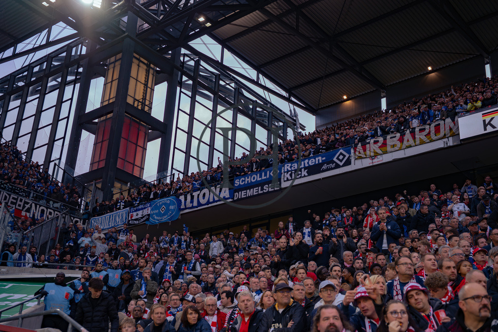 Spieltag 9 Köln - HSV_Sc-127 | Philipp-Heist - Realisiert mit Pictrs.com