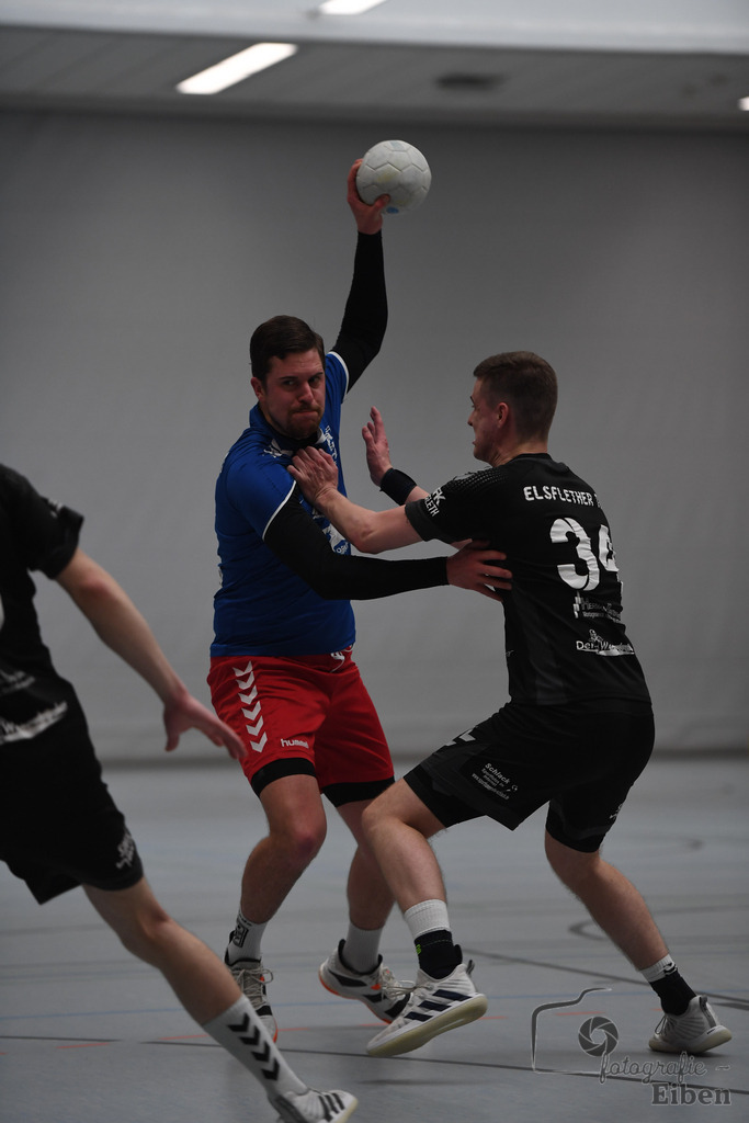 VFL Rastede-Elsflether TB 2 | VFL Rastede (blau)-Elsflether TB 2 (schwarz) am 06.04.2024 in Rastede (Sporthalle Feldbreite), Deutschland, Photo: Philip Eiben 2024 - Realisiert mit Pictrs.com