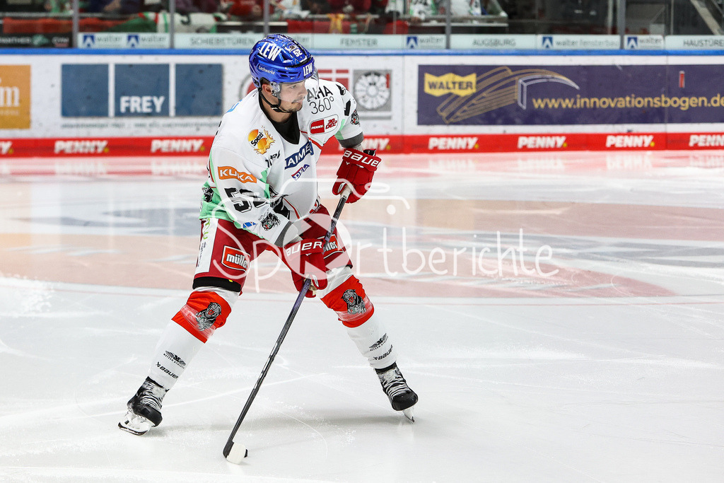 Augsburger Panther - Nürnberg ICE Tigers | Otso RANTAKARI (AEV #52) am Puck / Freisteller / Einzelfoto / DEL Retro Spiel