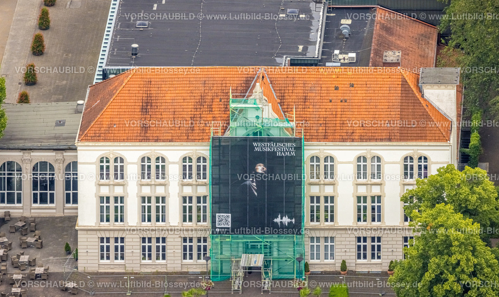 Hamm220602419-2 | Luftbild, Kurhaus Bad Hamm, Fassadenrenovierung, Leinwand für Westfälisches Musikfestival Hamm, Uentrop, Hamm, Ruhrgebiet, Nordrhein-Westfalen, Deutschland