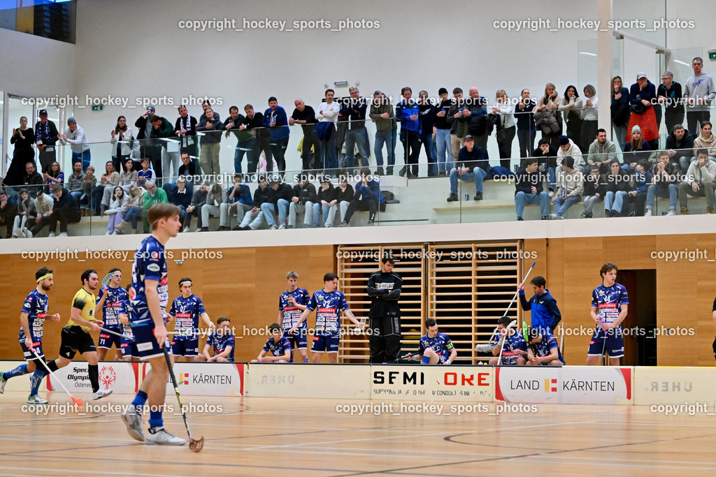 VSV Unihockey  vs. FBK Loka  | Besucher Ballspielhalle St. Martin, VSV Unihockey  vs. FBK Loka , VSV Unihockey  vs. FBK Loka  am 25.01.2026 in Villach (Ballspielhalle St. Martin), Austria, (Photo by Bernd Stefan)