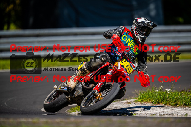 MaZZes_FotoMatrix_220702_8341 | S2