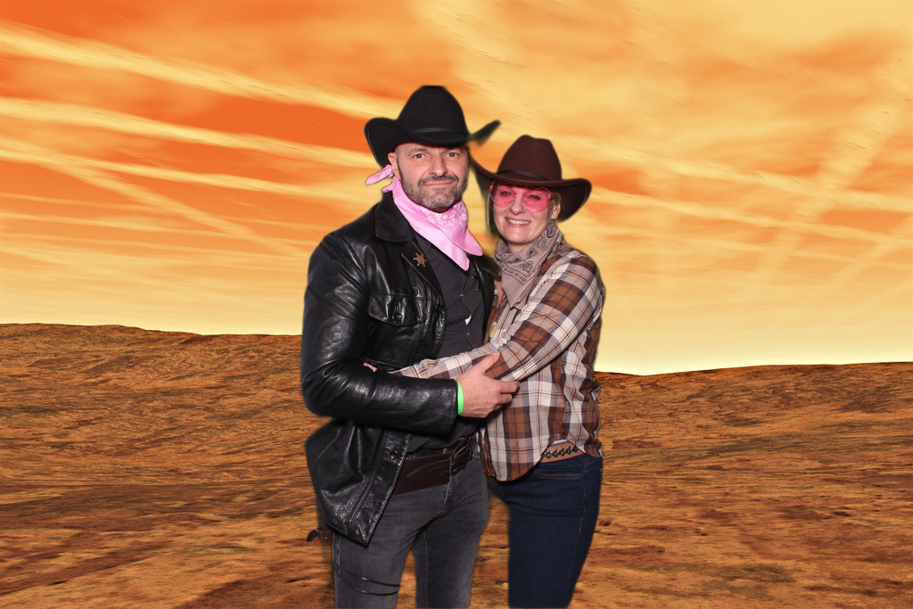 top-top.de-251025-0093 | Foto, Video, Fotografie, Videografie, Fotobox, DJ, Discjockey, Musik, Musikbox, Veranstaltung, Photobooth, Amazon, Ebay, Buchtipp, Bestseller, Autor, Verlag, Buch, Wesel, Hamminkeln, NRW, Dinslaken, Rees, Drohne, Hochzeit, Party, Fotobox, Wesel, Fotograf