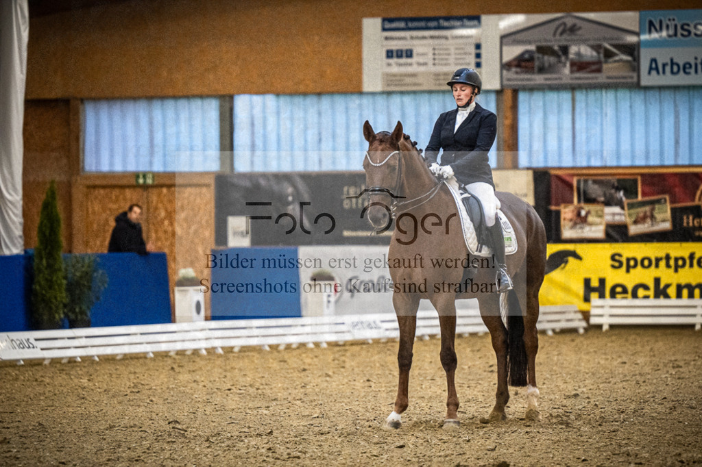 DOS_1678 | Entdecke hochwertige Reitturnierfotos von Foto Oger. Professionell, emotional und authentisch – jetzt Lieblingsmomente im Shop bestellen.Deutschlandweite Turnierfotografie. - Realisiert mit Pictrs.com