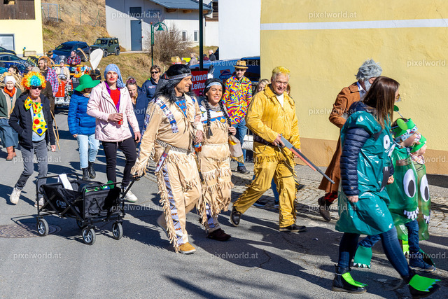 Bärentreiben in Steuerberg | Bildershop von pixelworld.at - Realisiert mit Pictrs.com